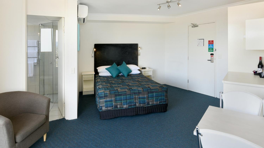 Bedroom 8