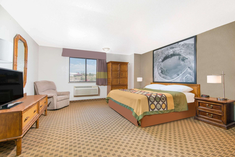 Bedroom 3, Super 8 by Wyndham Santa Rosa, Guadalupe