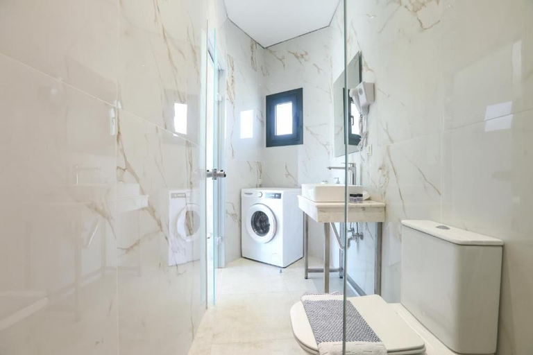 Bathroom 5, CORFU GOLD LUXURY SUITES, Ionian Islands
