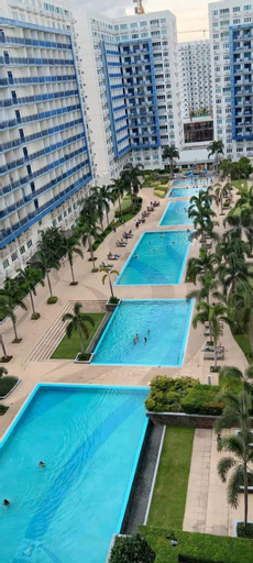 Swimming Pool 2