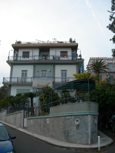 Others 5, B&B La Nave, Napoli