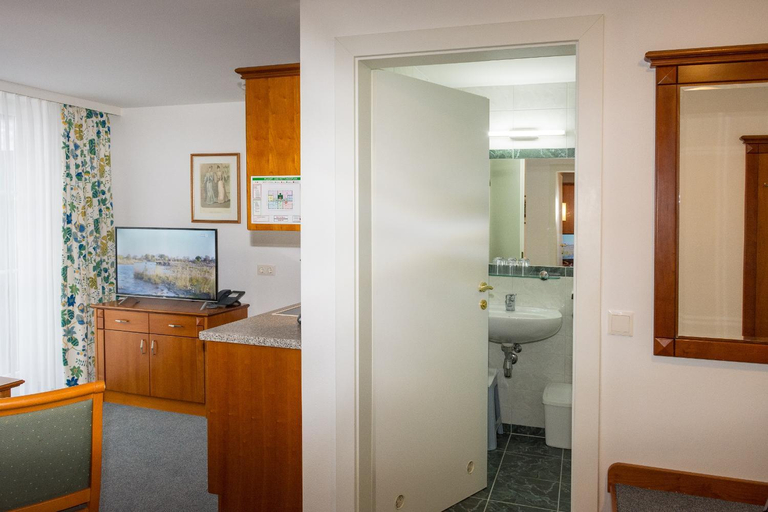 Bathroom 4, Landhotel Post Ebensee am Traunsee ***S, Gmunden