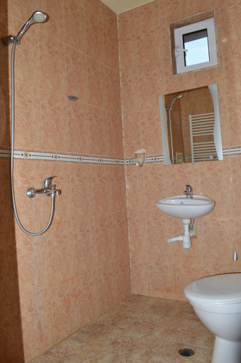 Bathroom 3, Dionis Hotel, Petrich