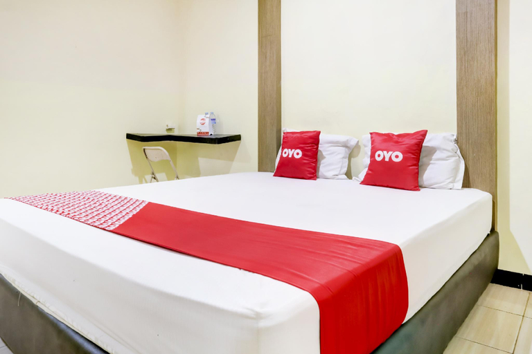 Bedroom, OYO 3871 Hotel Surya, Pontianak