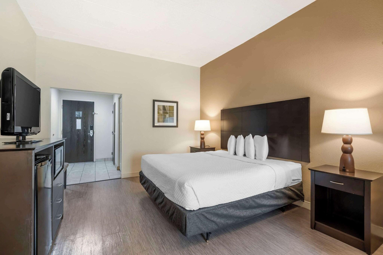 Bedroom 4, Best Western Suites, Franklin
