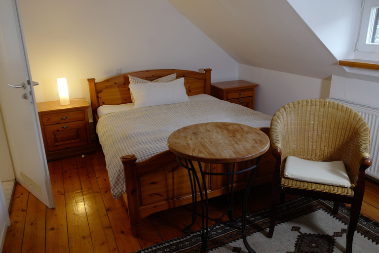 Bedroom 5, Landgasthof Kirschgarten, Mainz-Bingen