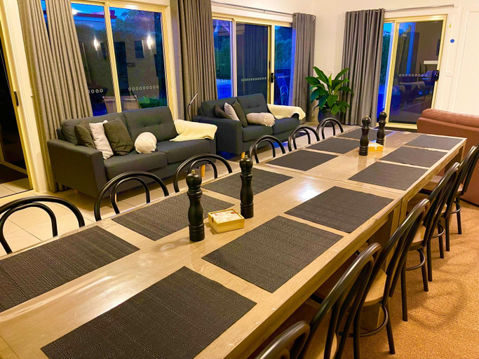 Others 5, Austral Place 88 via Merri River on Great Ocean Rd, Moyne - South
