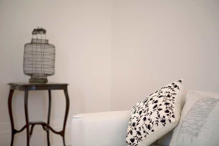 Others 5, Mollisons, Macedon Ranges - Kyneton