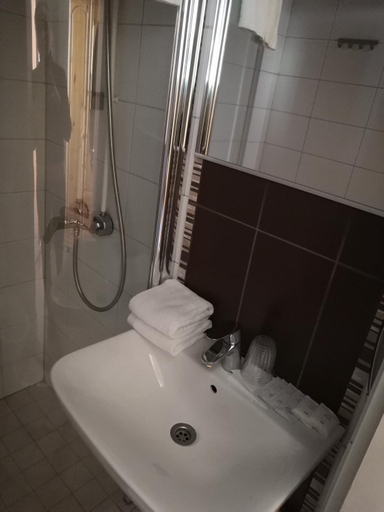 Bathroom 3, Tammisaaren Kaupunginhotelli, Uusimaa