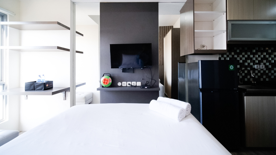 Bedroom 2, Simple and Homey Studio at Tamansari Prospero Sidoarjo Apartment By Travelio, Sidoarjo