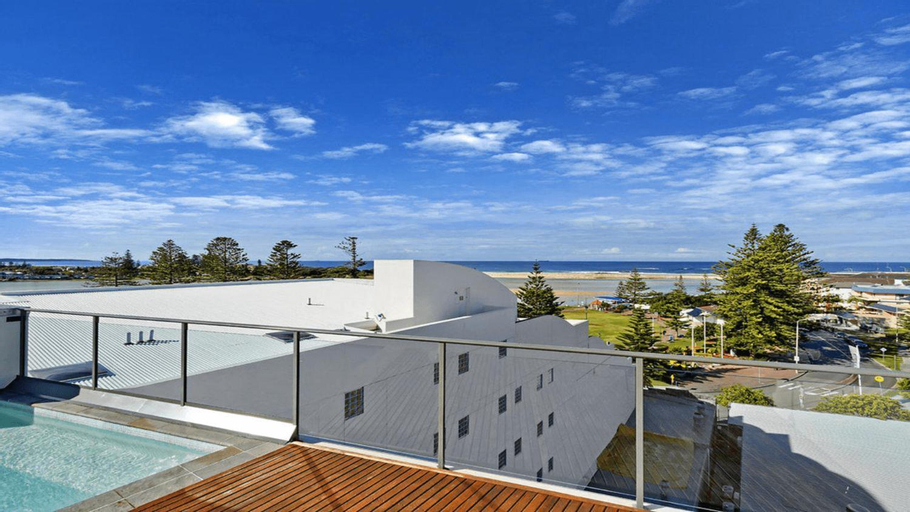 Coast Luxury Apartment 3, Wyong - South and West
