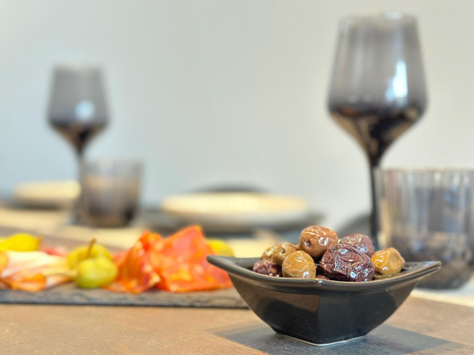 Food & Drinks 5, Seaside Deluxe Apartment, South Aegean