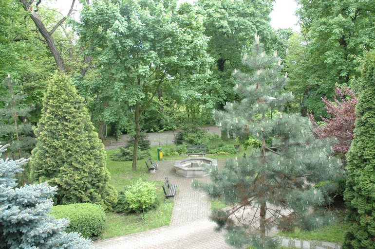 Others 5, Hotel Maria, Strzelin
