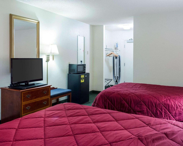 Bedroom 3, Econo Lodge Yazoo City, Yazoo