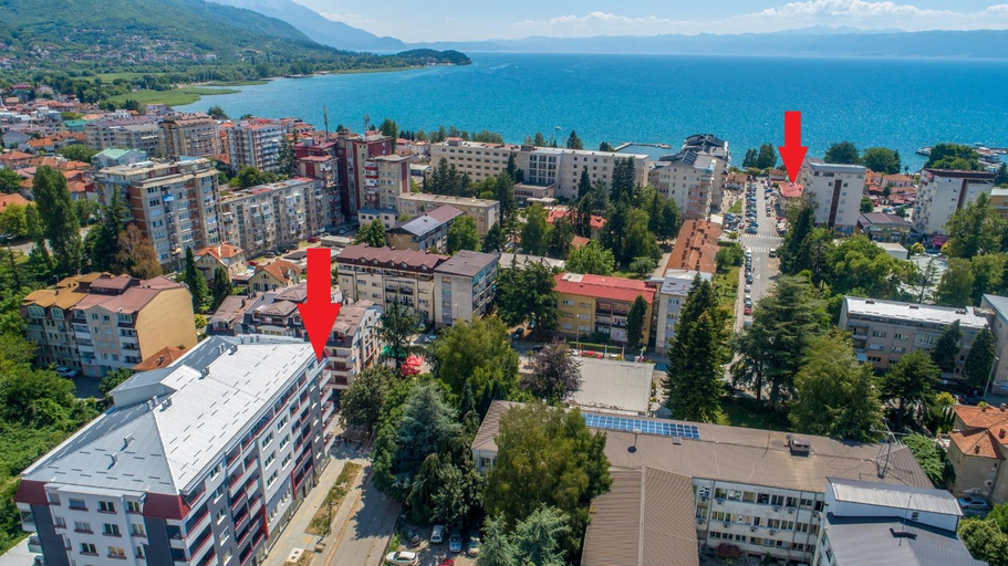 Others 3, Apartments Matjan with private garages