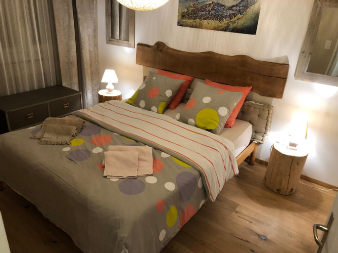 Bedroom 2, Nice Apartment private host Engelberg, Obwalden