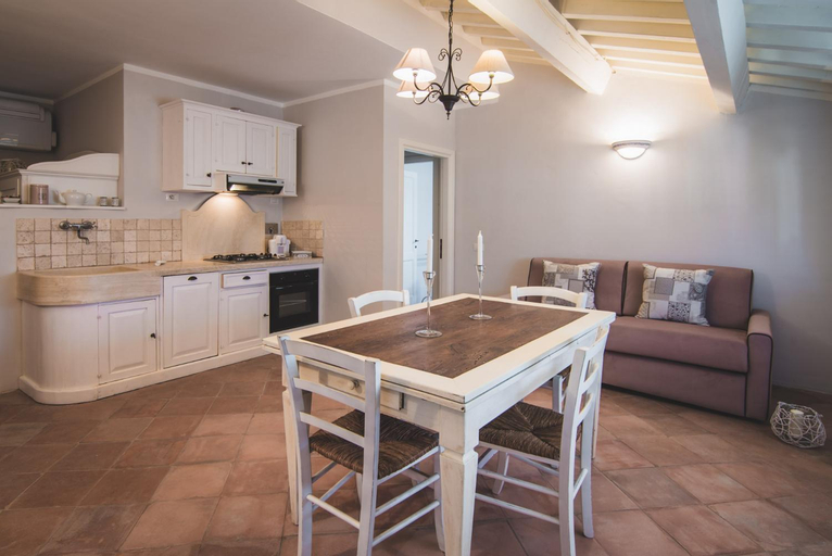 Dining Room 6