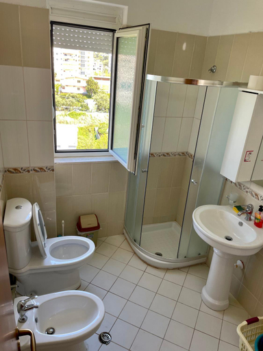 Bathroom 2, FAMILY SUITE RESIDENCE, Vlorës