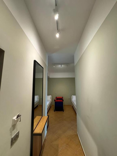 Others 5, Hotel Cekodhima, Vlorës