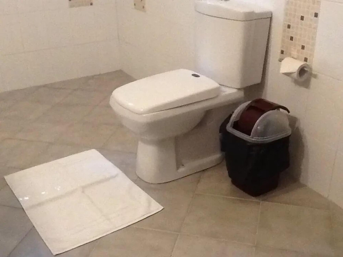 Bathroom 3, Methira villa, Beruwala