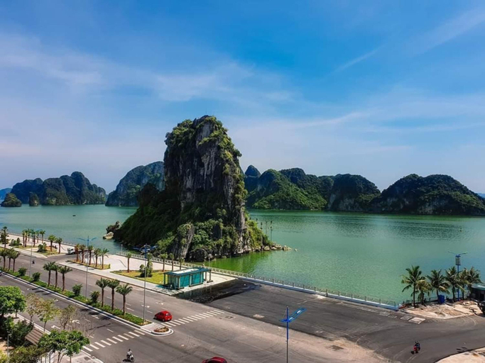 Others 3, Tigon Hotel, Hạ Long