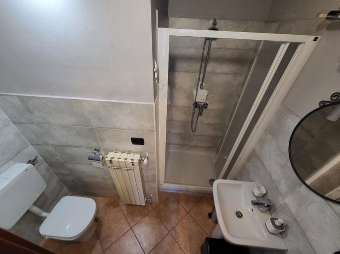 Bedroom 3, Stea monolocale loft in villa, Cuneo