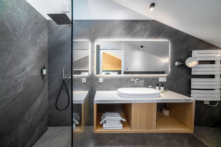 Bathroom 3, ANNA LODGES DOLOMITES, Bolzano