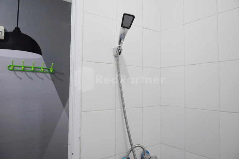 Bathroom 7