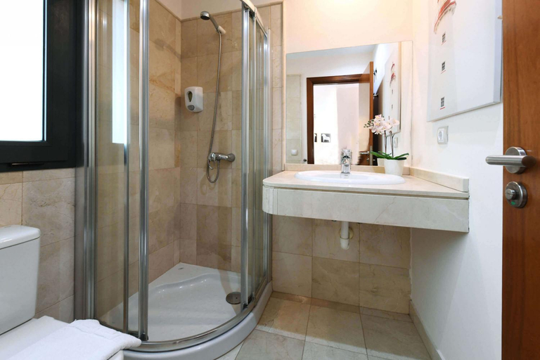 Bathroom, Salobre Morro Golf 10, Las Palmas