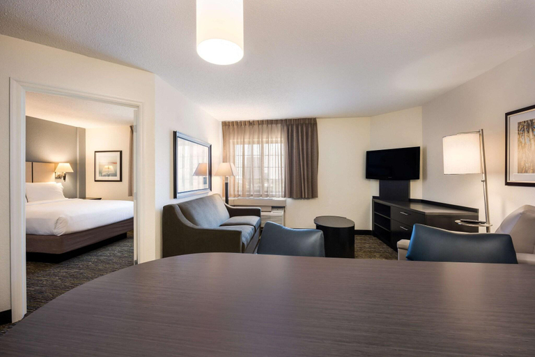 Bedroom 3, Sonesta Simply Suites Dallas Las Colinas, Irving