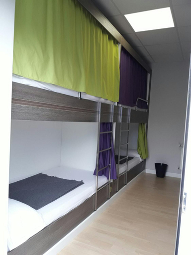 Bedroom 2, Albergue Camino Do Sar, A Coruña