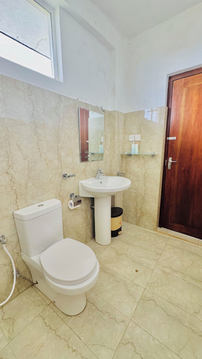 Bathroom 3, Olivia Hotel Nuwaraeliya, Nuwara Eliya