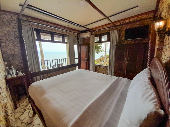 Bedroom 8