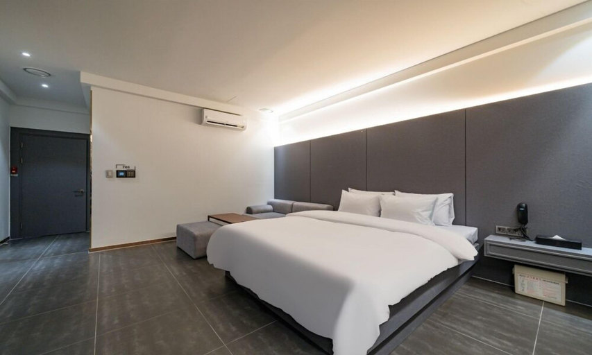 Bedroom 3, Uiwang Hotel The Art, Anyang