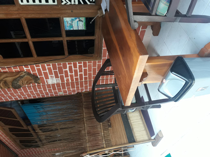 Dining Room 2