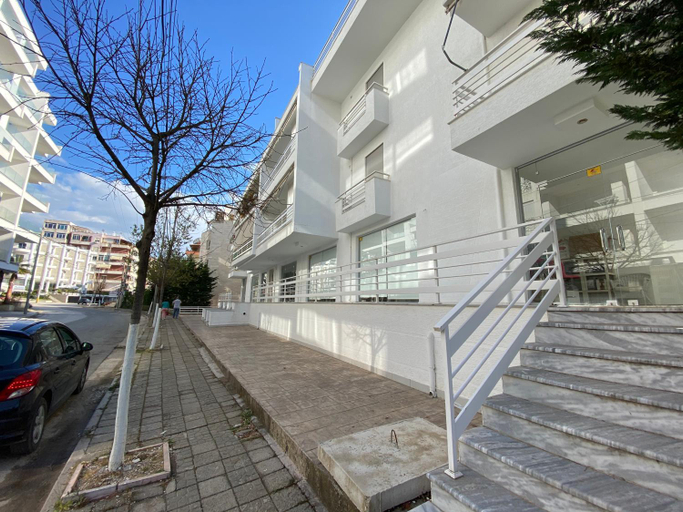 Others 4, White Sea View Residence 2, Sarandës