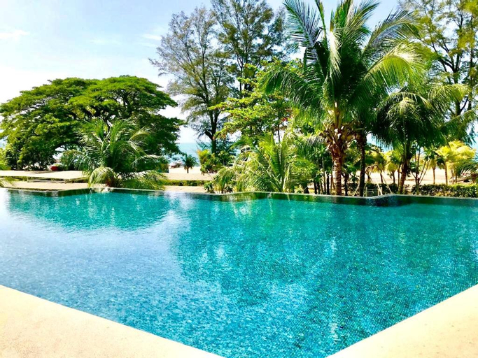 By The Sea by Raymond Homes@Batu Ferringhi , Penang Island