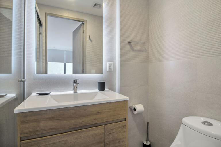 Bathroom 3, Blueground Ava Rio Rhin in Mexico City, Mexico City