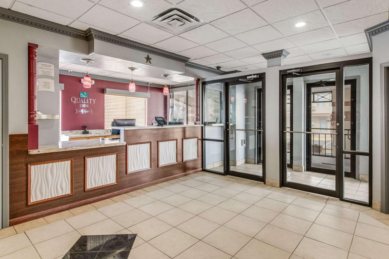 Public Area 2, MainStay Suites Ozona I-10, Ozona
