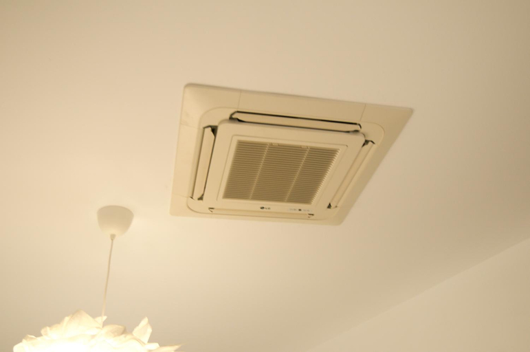 Others 4, Loft Valentia Tous, Alicante
