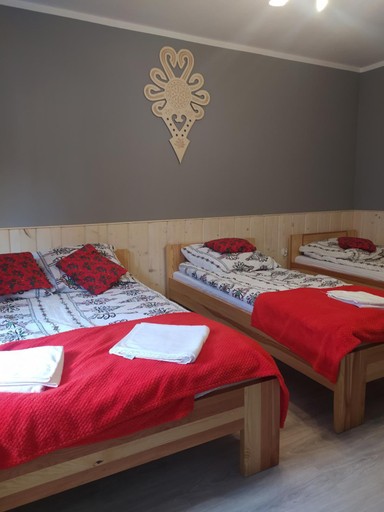 Others 4, Noclegi przy Skawie, Oświęcim