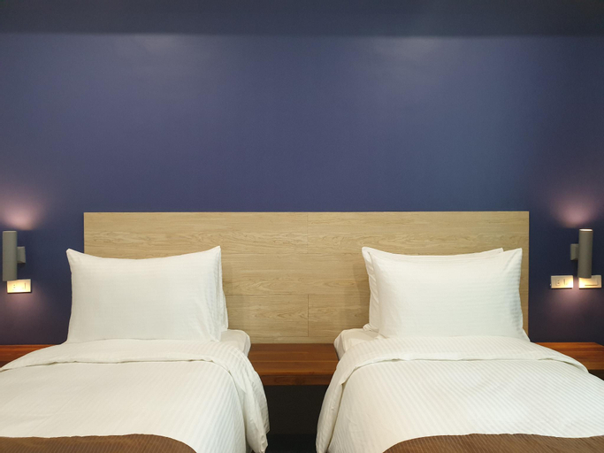 Bedroom 8