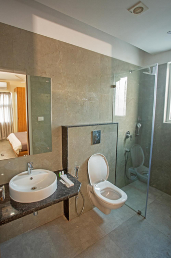 Bathroom 2, Grey House Inn, Kamrup Metropolitan