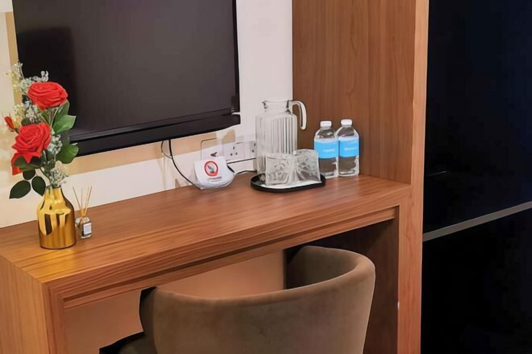 Amenities 23