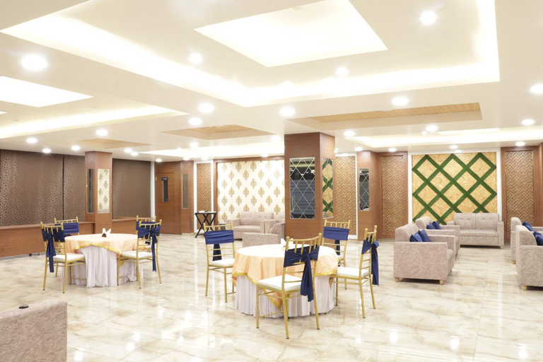 Food & Drinks 5, Hotel Royal Palm , Dehradun