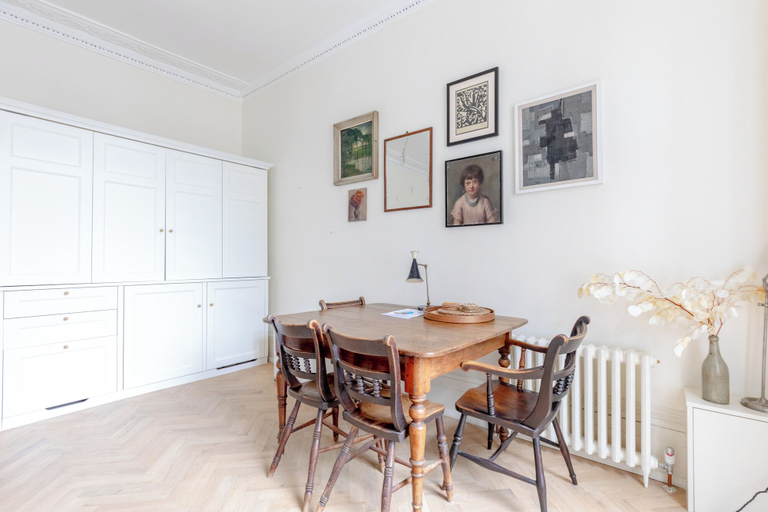 Others 3, Beautiful & Central 1 Bedroom Flat in Clerkenwell, London