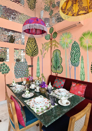 Others 5, Laalee, Jaipur