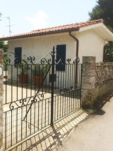 Villetta Mirto - casa autonoma a Marina di Campo, Livorno