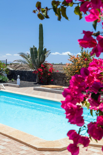 Swimming pool 4, Villa RoMa Lanzarote, Las Palmas