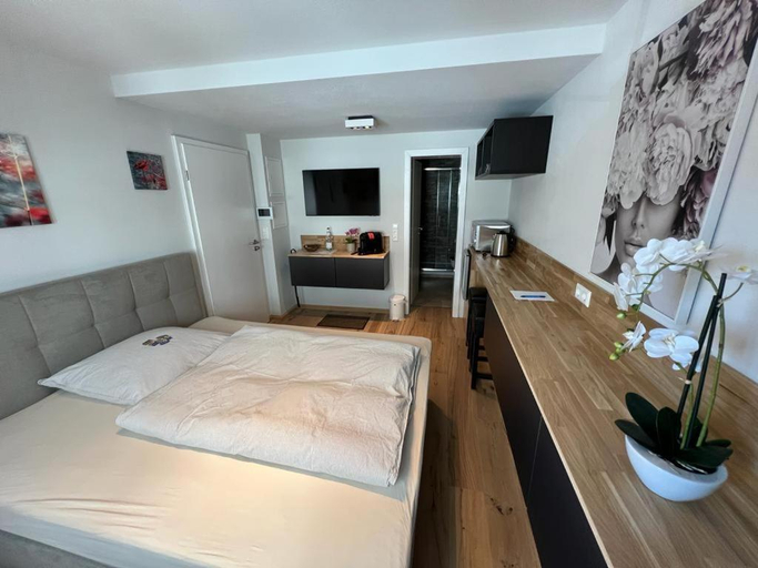 Others 4, Apartmenthaus Wagner, Heilbronn
